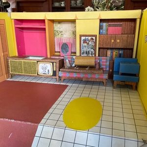 Barbie dreamhouse